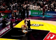 乐动体育投注-FMVP！管子煜打满全场，投篮25中9砍下30分7篮板2助攻3抢断的简单介绍