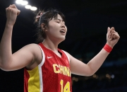 乐动体育平台-包含19分12篮板！李月汝取得WNBA生涯首次两双的词条