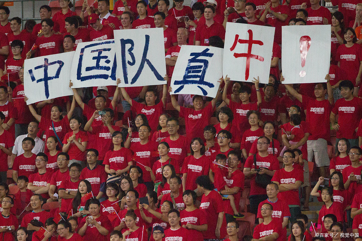 包含国内足球聚焦球队备战进程，策略调整紧锣密鼓的词条